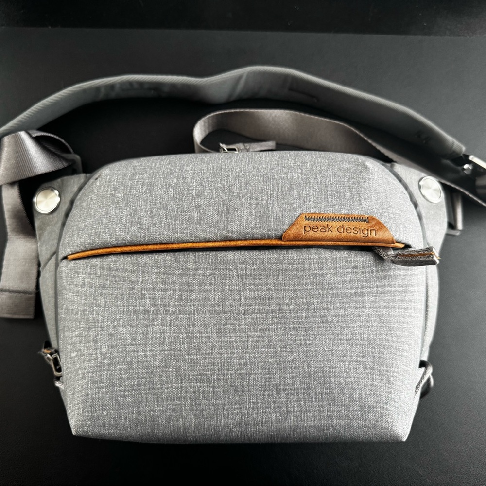 Peak design Camera everyday sling bag 3L